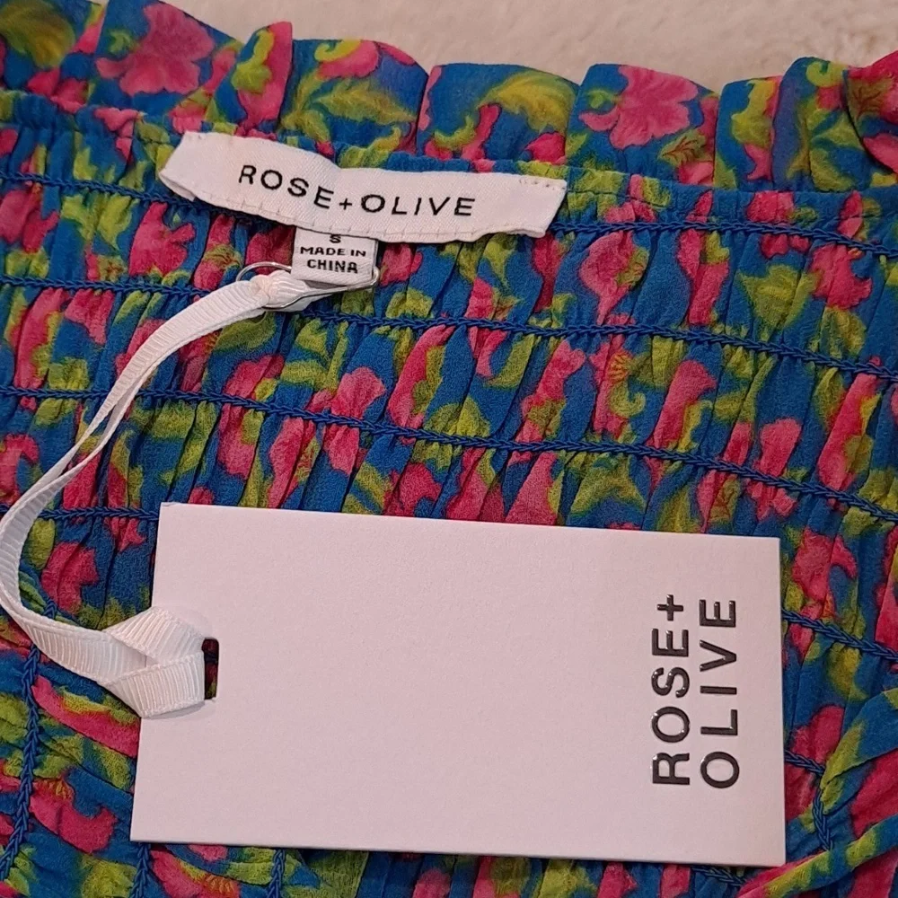 ROSE+ OLIVE TOP - Picture 4 of 8